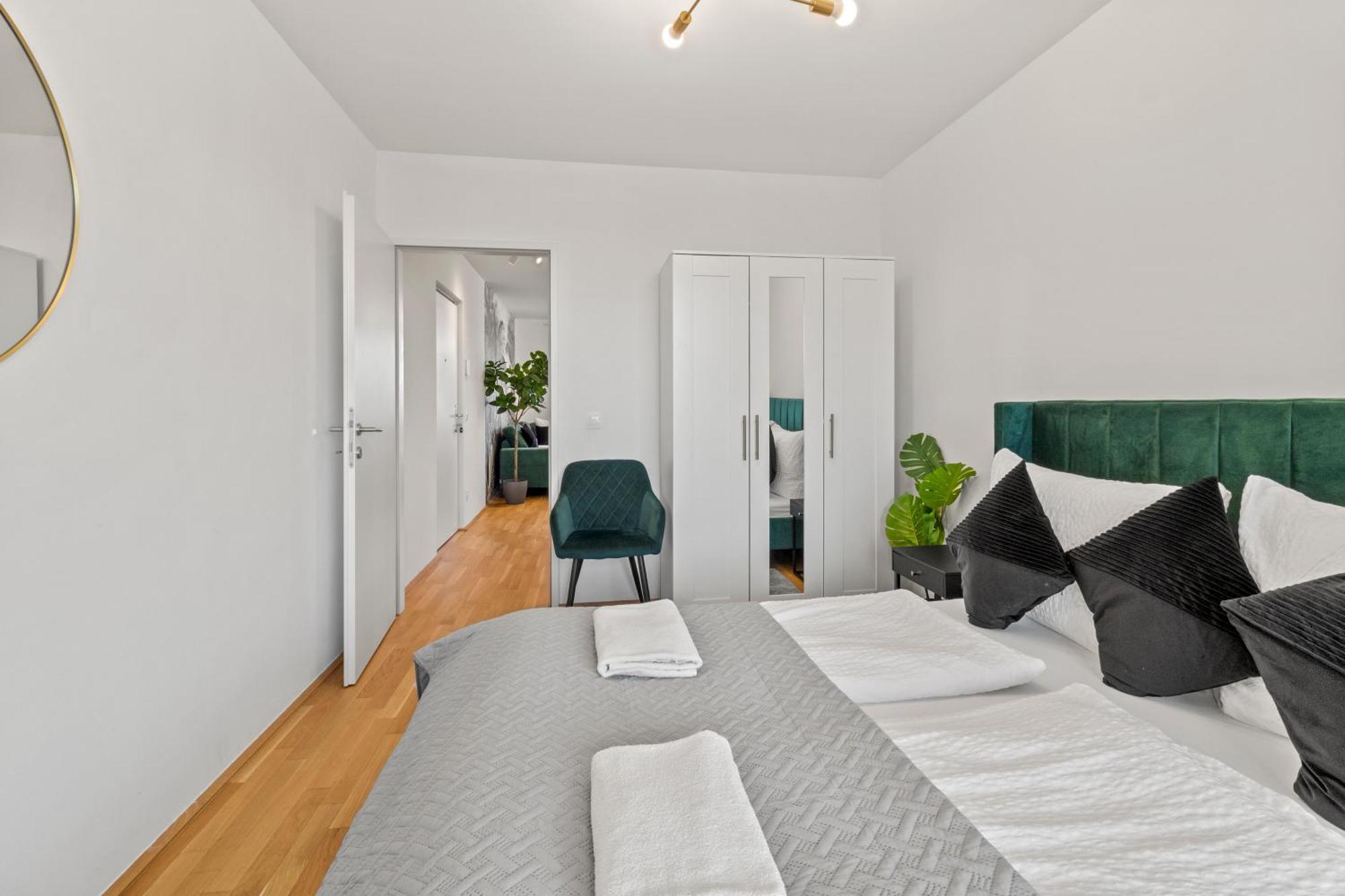 Balcony Apartment I 50 M² I Near City Center Vienna Luaran gambar