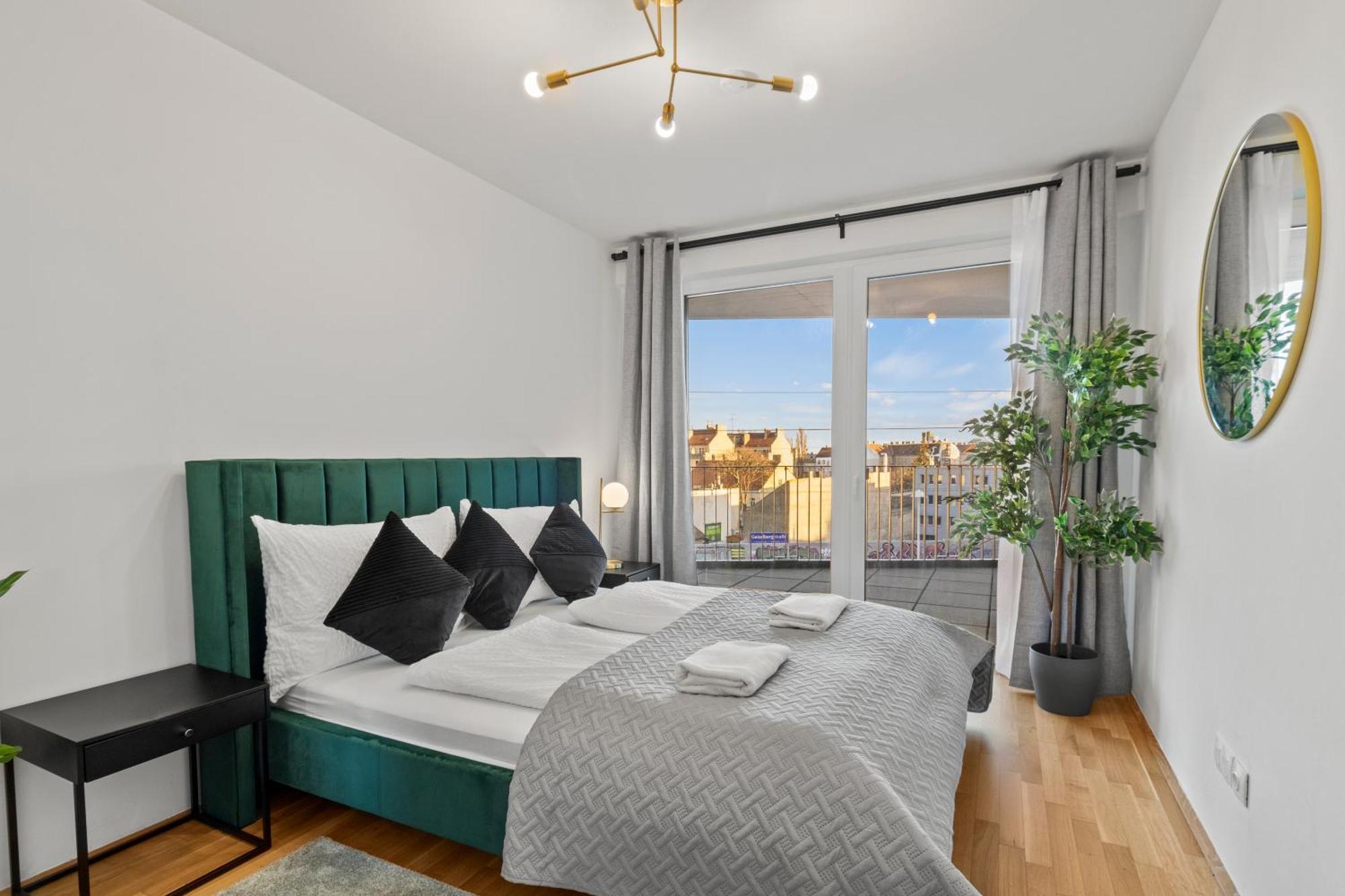 Balcony Apartment I 50 M² I Near City Center Vienna Luaran gambar
