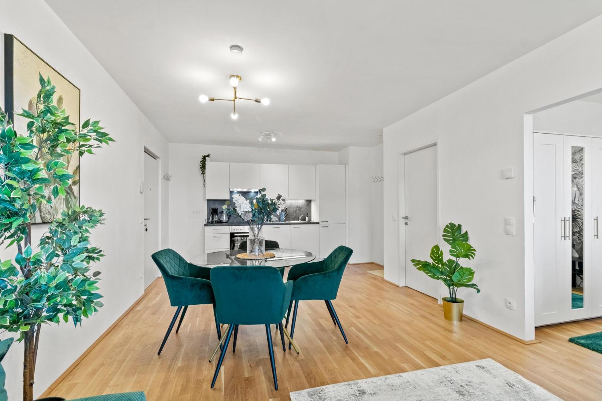 Balcony Apartment I 50 M² I Near City Center Vienna Luaran gambar