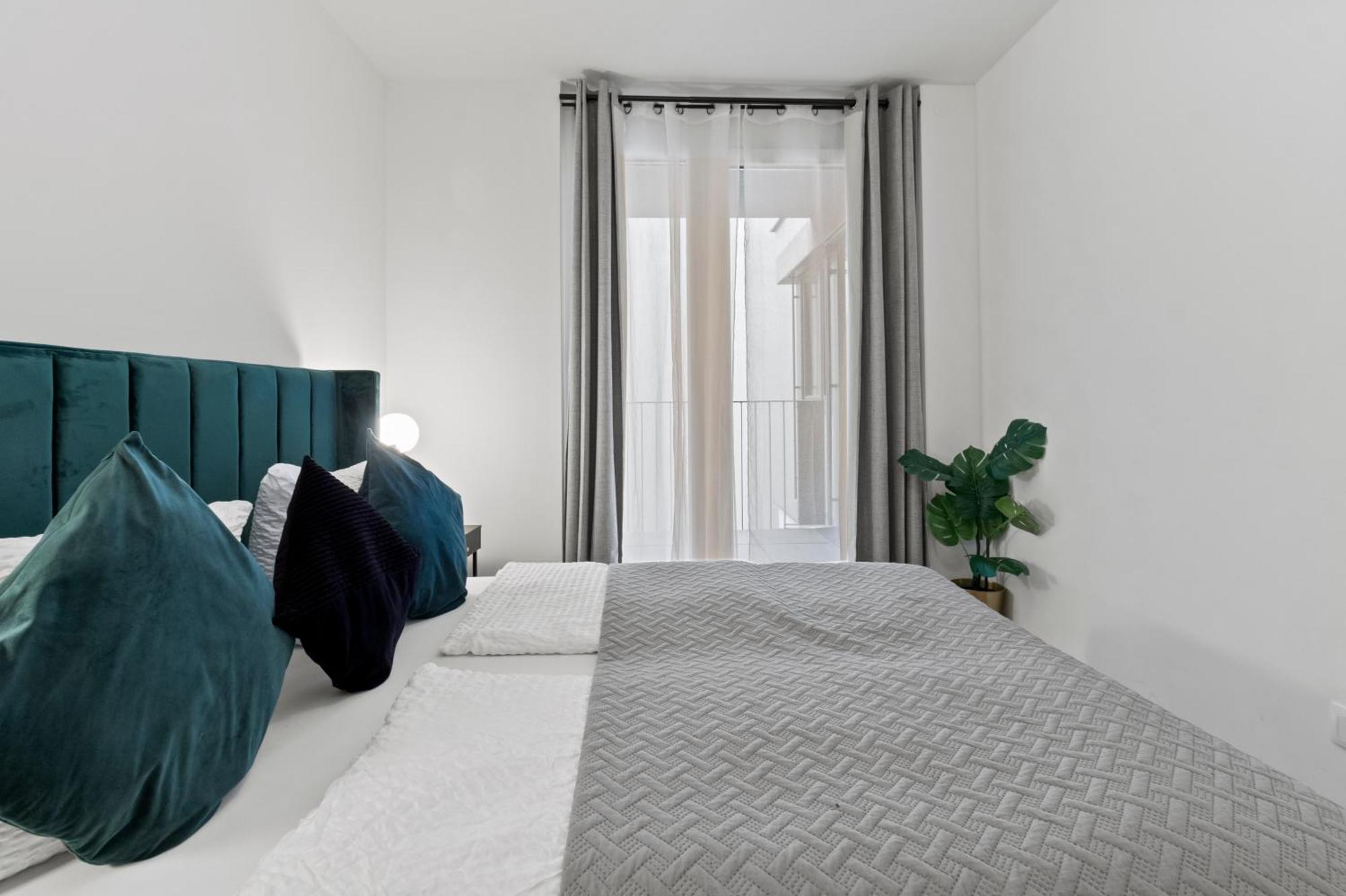 Balcony Apartment I 50 M² I Near City Center Vienna Luaran gambar